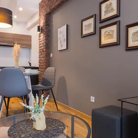 Comfort W Centrum - Aba Apartment *